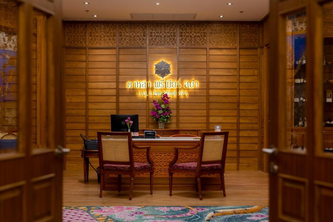 The Empress Premier Chiang Mai - Sha Extra Plus Dış mekan fotoğraf The reception area of the hotel